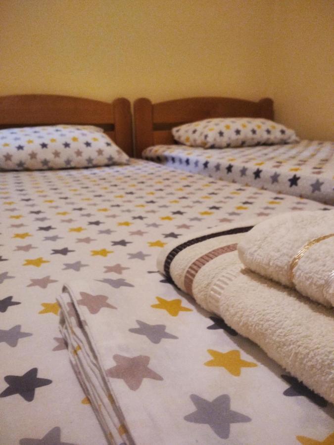 Viva Apartment Skopje Bagian luar foto